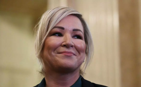  Michelle O’Neill, la primera mujer católica al frente del gobierno de Irlanda del Norte y por qué es un hito